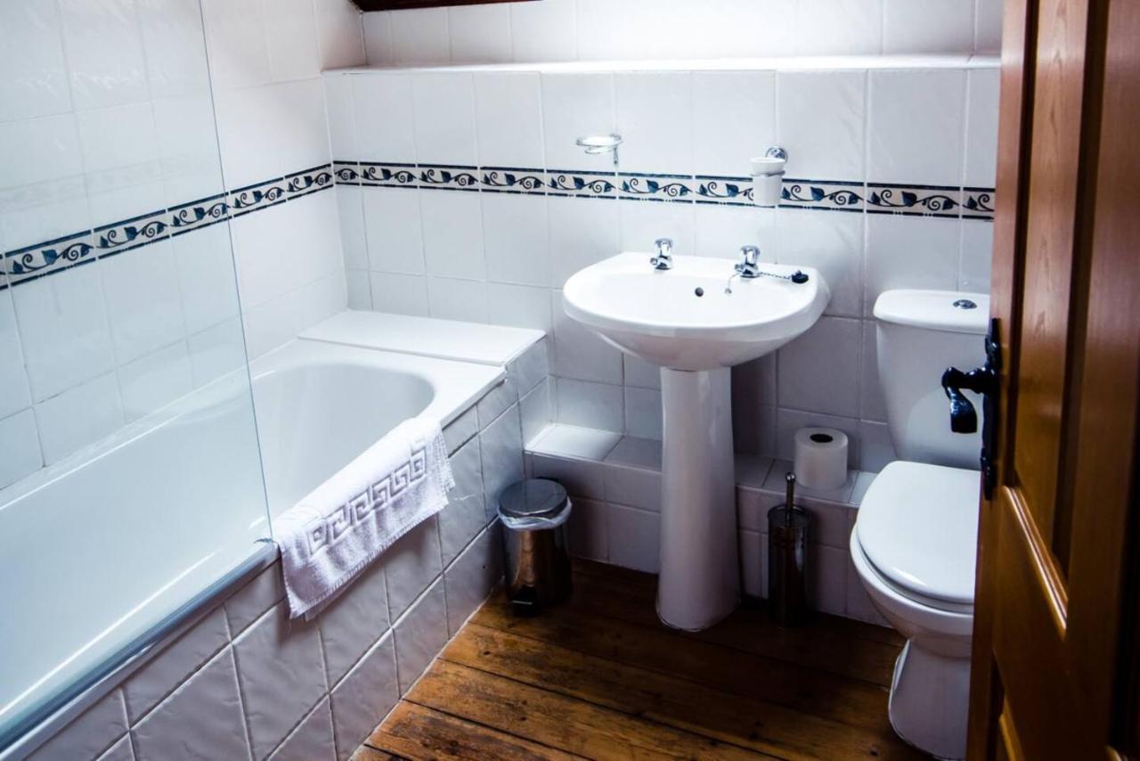 Gellifawr Woodland Retreat Hotel Pontfaen Luaran gambar