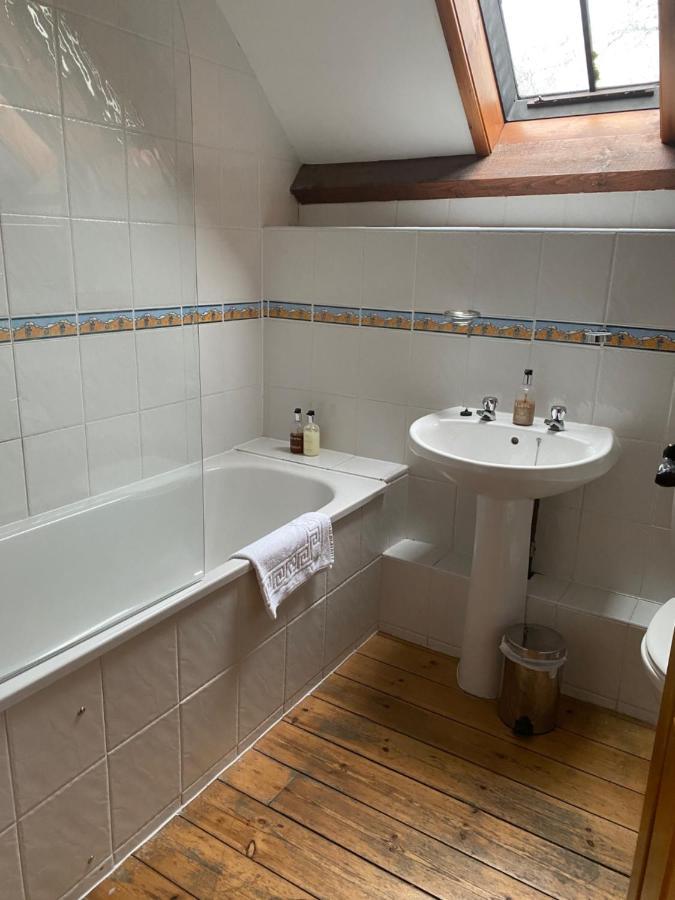 Gellifawr Woodland Retreat Hotel Pontfaen Luaran gambar