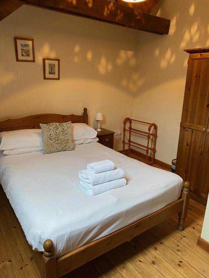 Gellifawr Woodland Retreat Hotel Pontfaen Luaran gambar