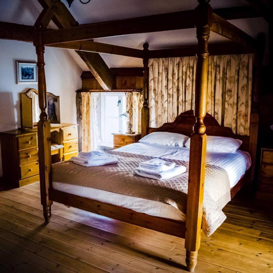 Gellifawr Woodland Retreat Hotel Pontfaen Luaran gambar