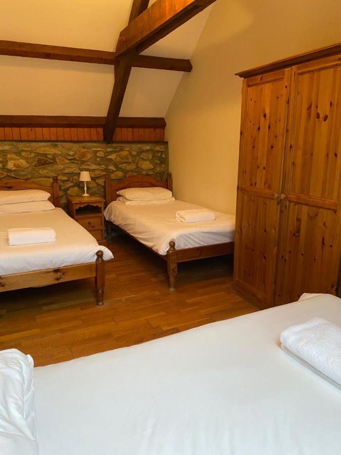 Gellifawr Woodland Retreat Hotel Pontfaen Luaran gambar